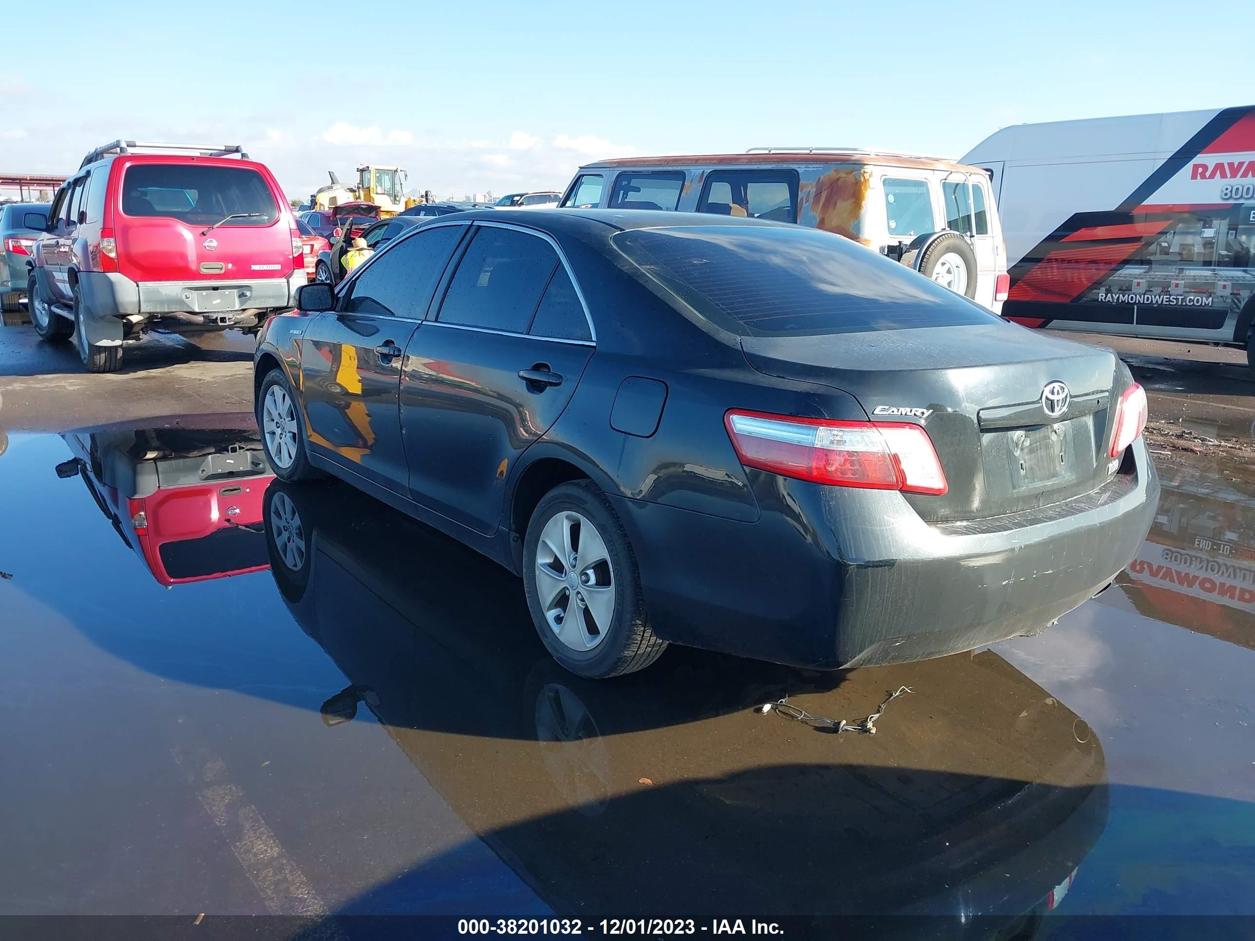 Photo 2 VIN: 4T1BB46K69U102116 - TOYOTA CAMRY 