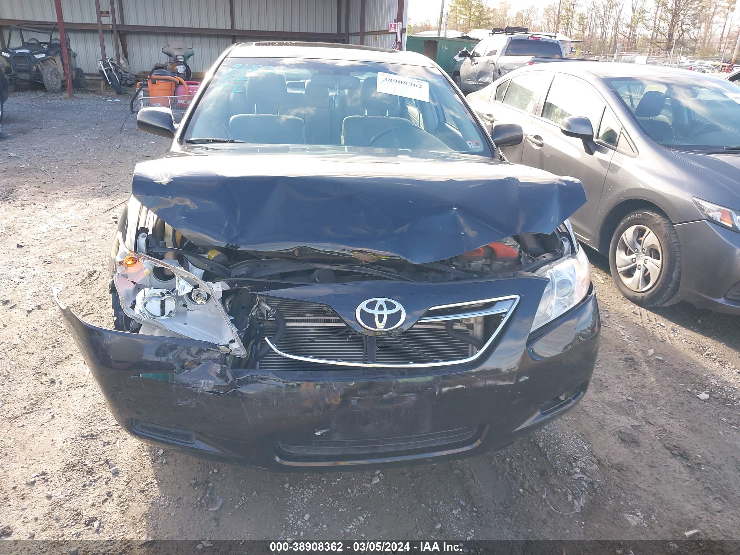 Photo 11 VIN: 4T1BB46K69U108899 - TOYOTA CAMRY 