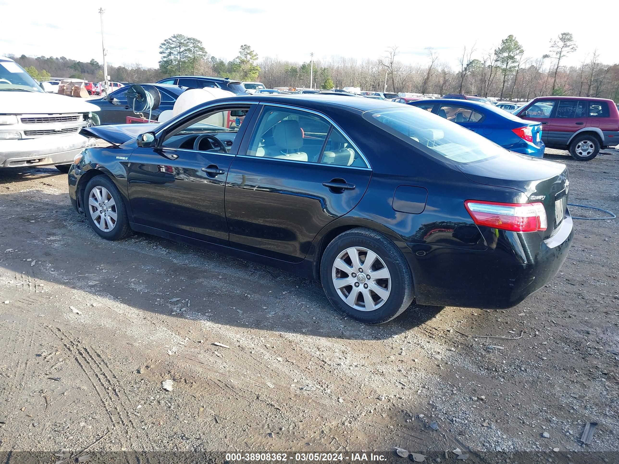 Photo 2 VIN: 4T1BB46K69U108899 - TOYOTA CAMRY 