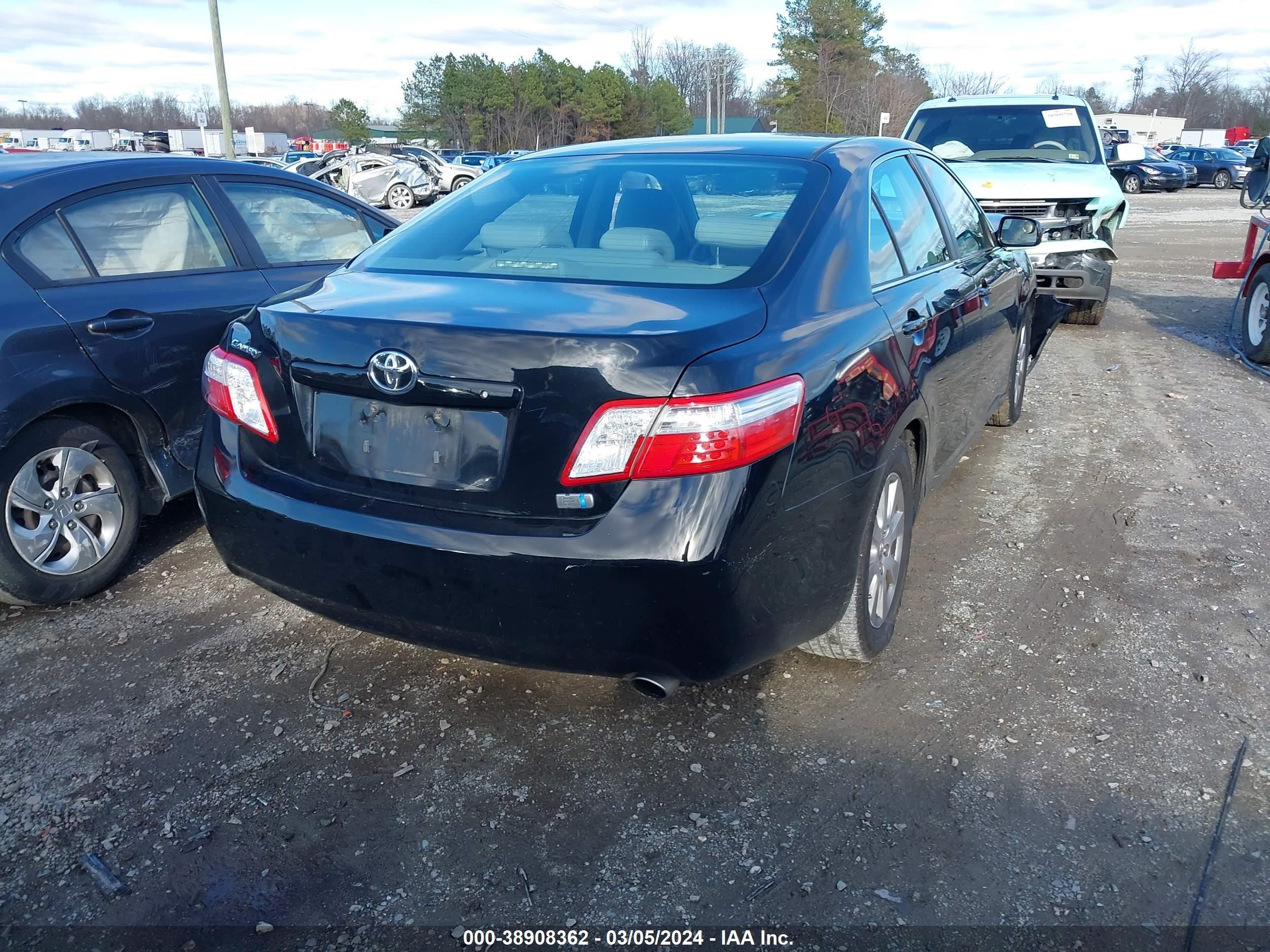 Photo 3 VIN: 4T1BB46K69U108899 - TOYOTA CAMRY 