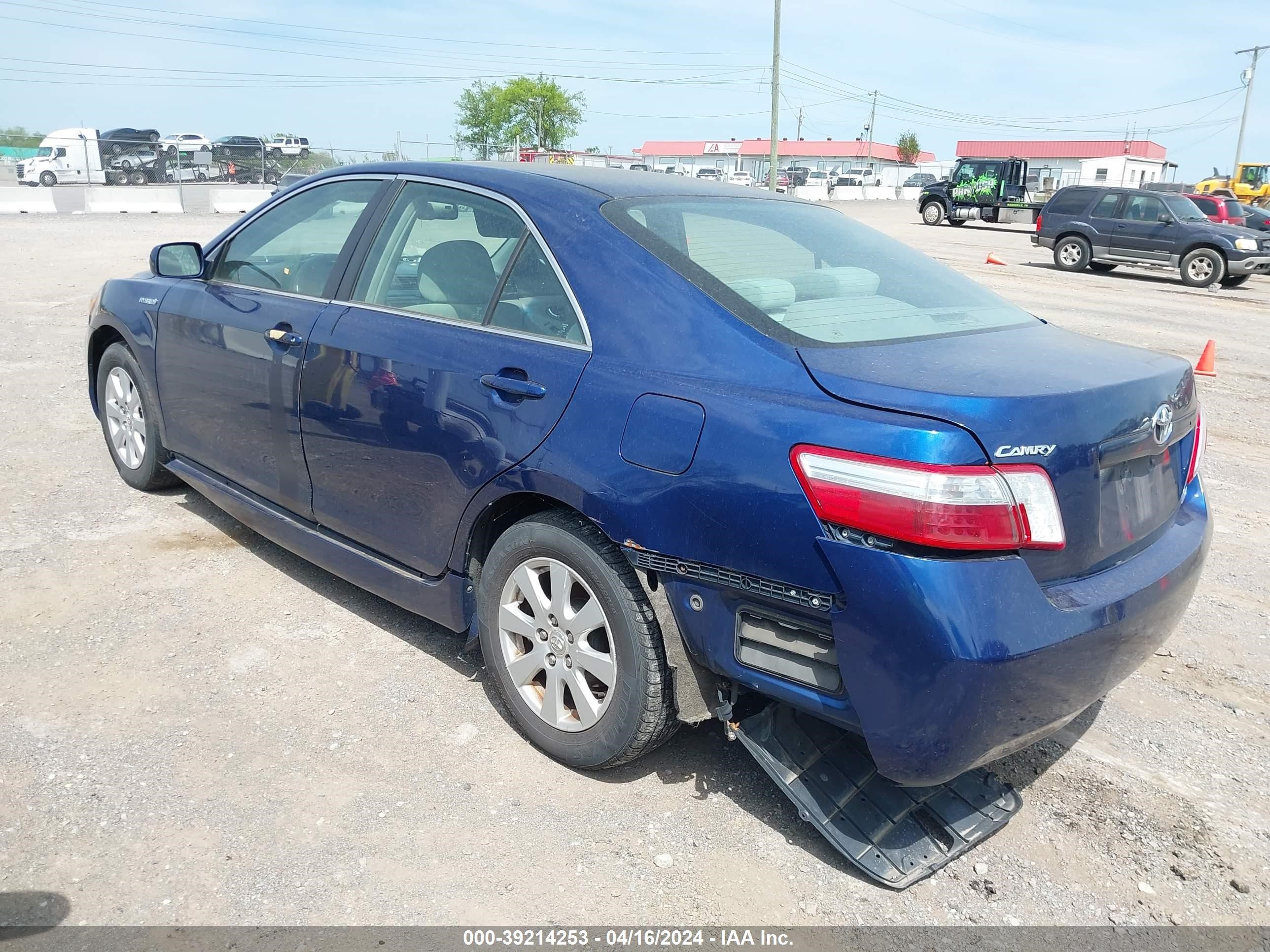 Photo 2 VIN: 4T1BB46K77U012986 - TOYOTA CAMRY 