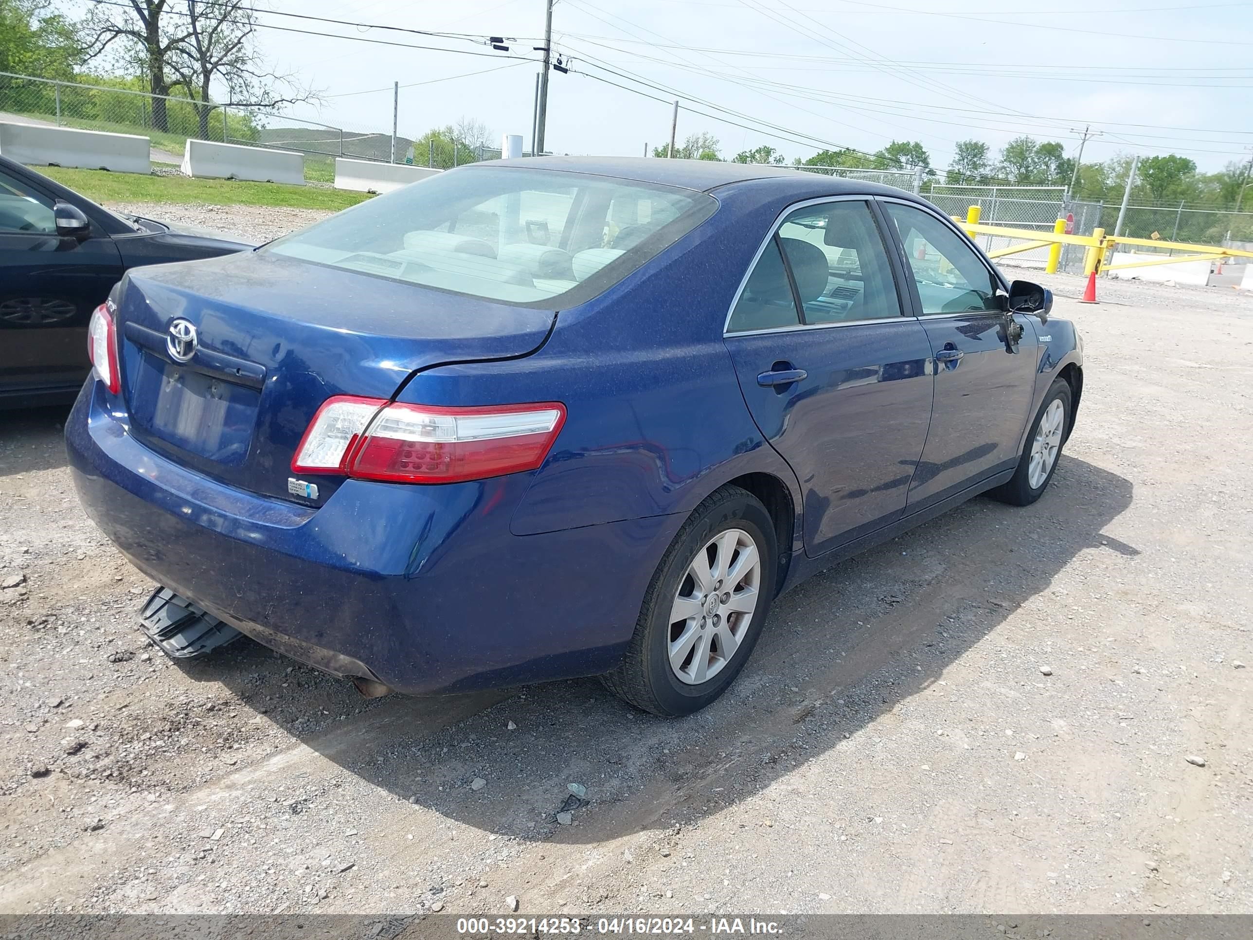 Photo 3 VIN: 4T1BB46K77U012986 - TOYOTA CAMRY 