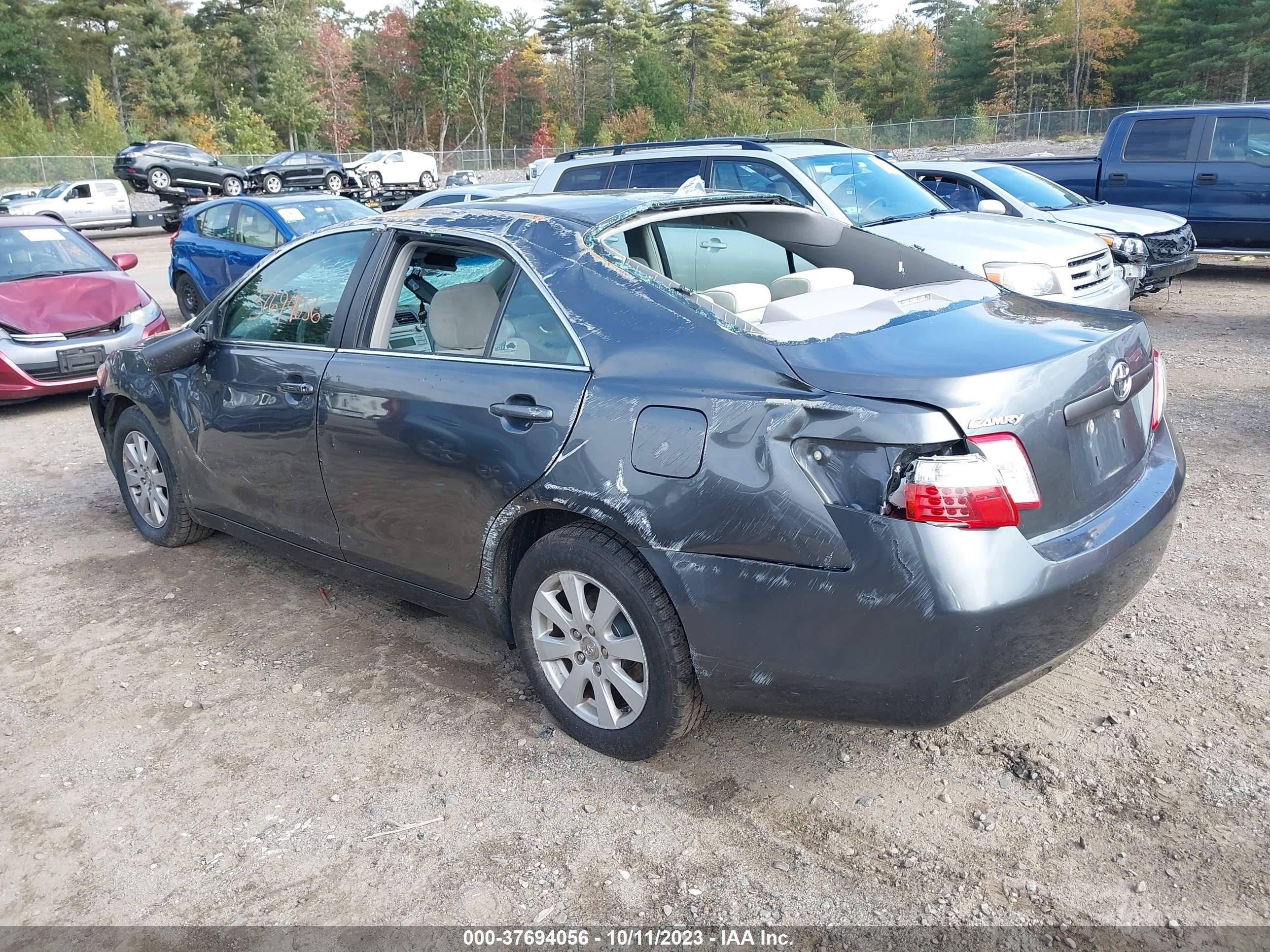 Photo 2 VIN: 4T1BB46K78U030941 - TOYOTA CAMRY 