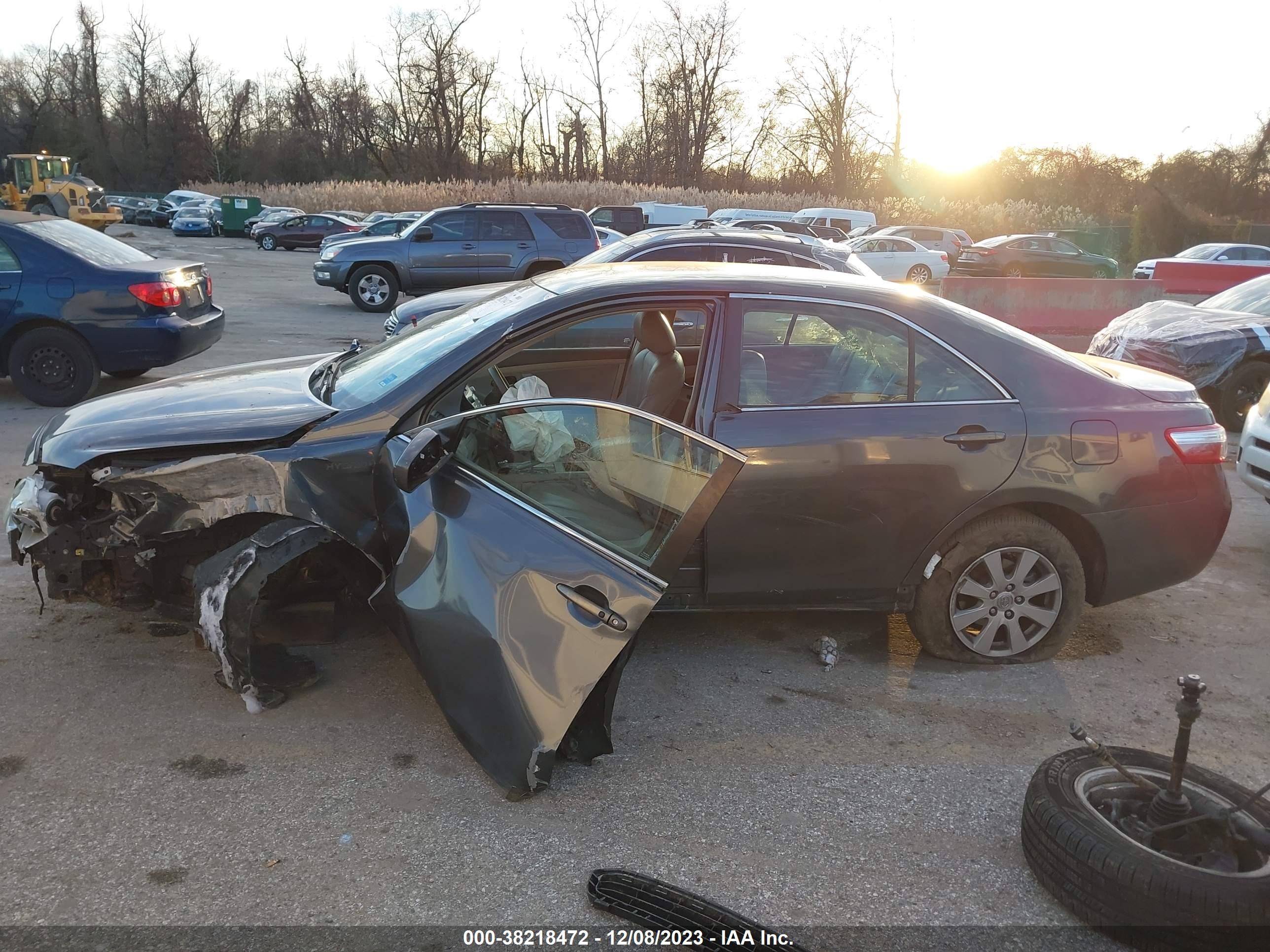 Photo 13 VIN: 4T1BB46K88U051717 - TOYOTA CAMRY 