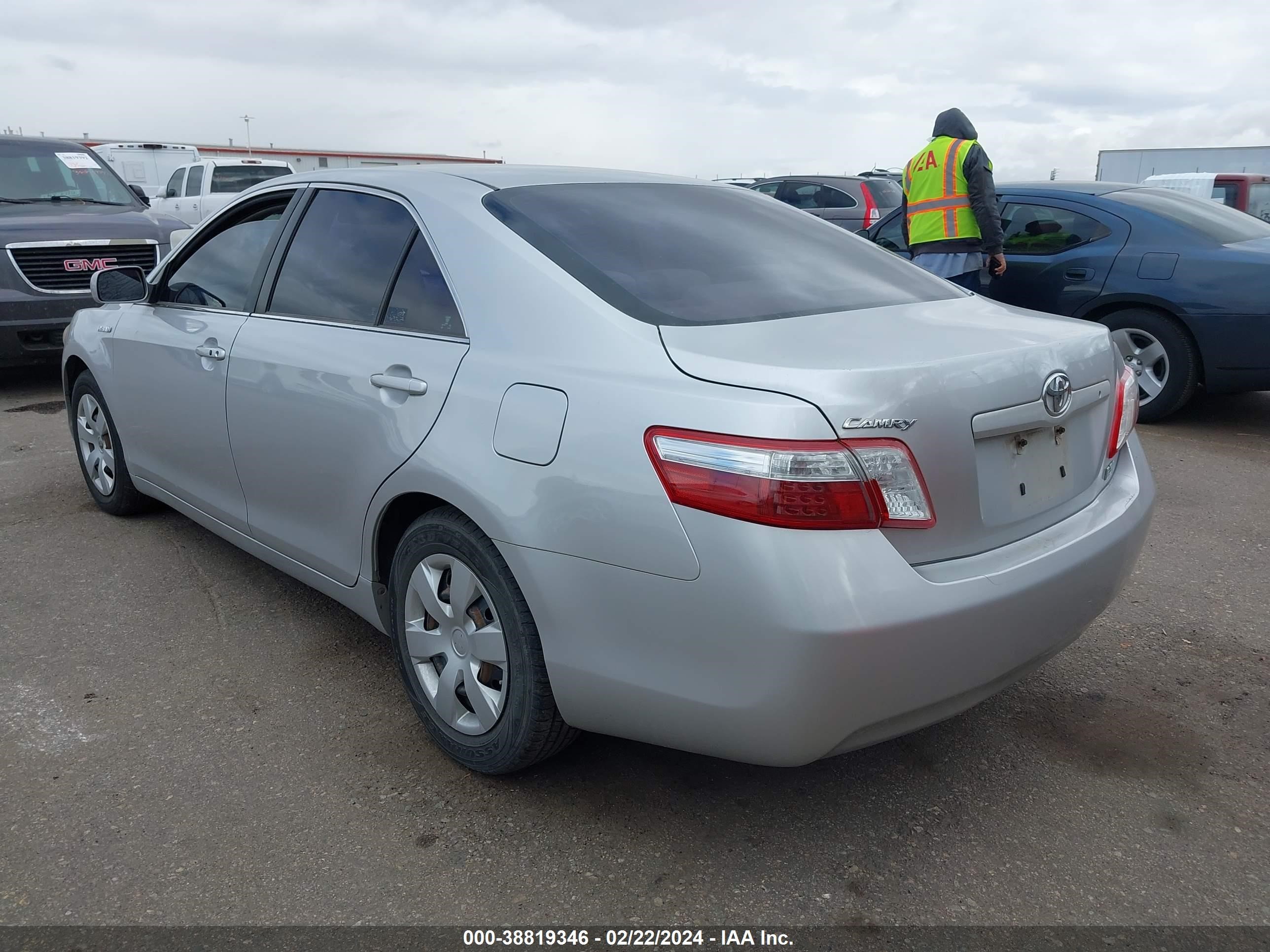 Photo 2 VIN: 4T1BB46K89U111061 - TOYOTA CAMRY 