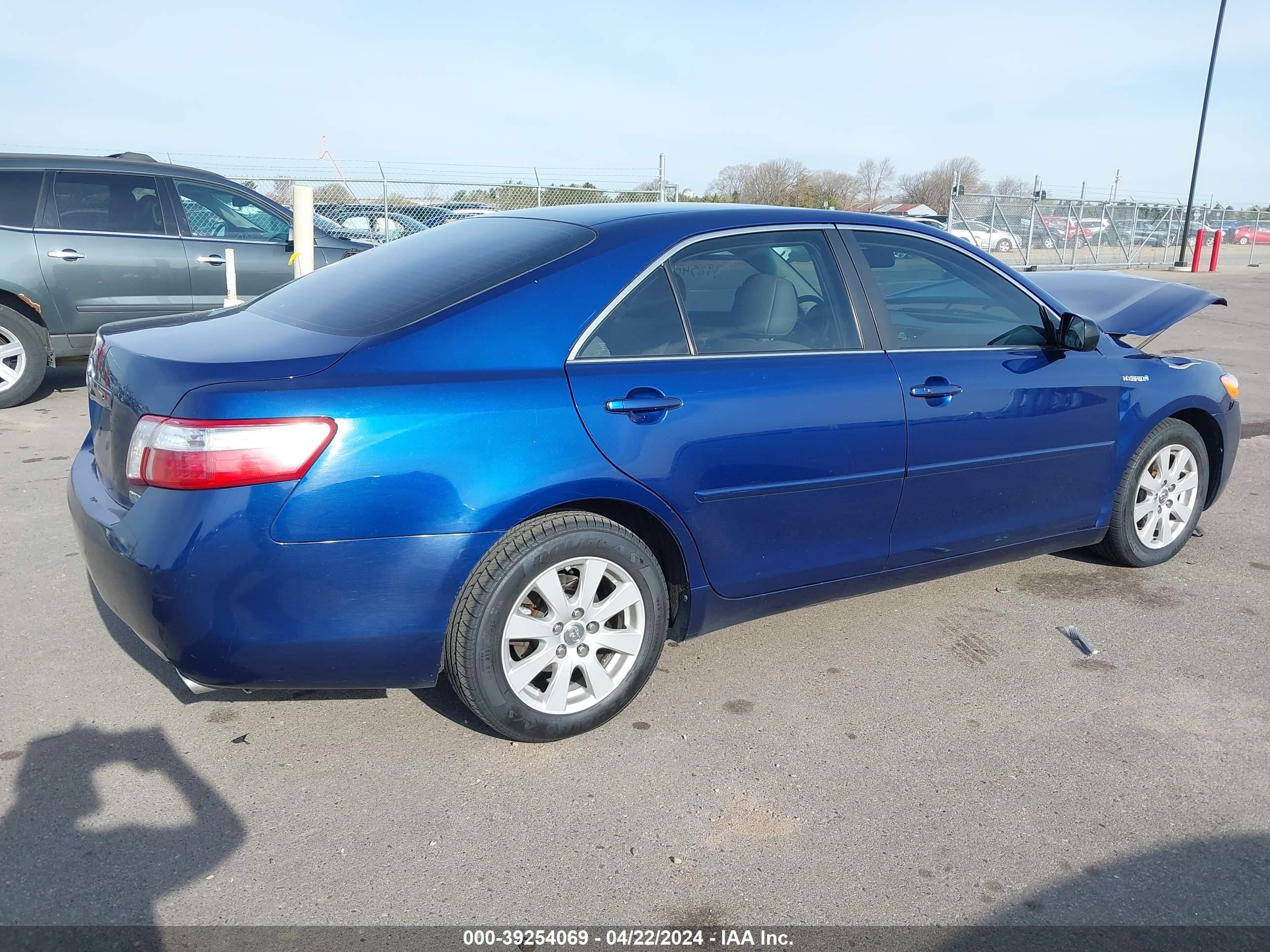 Photo 3 VIN: 4T1BB46K99U066227 - TOYOTA CAMRY 