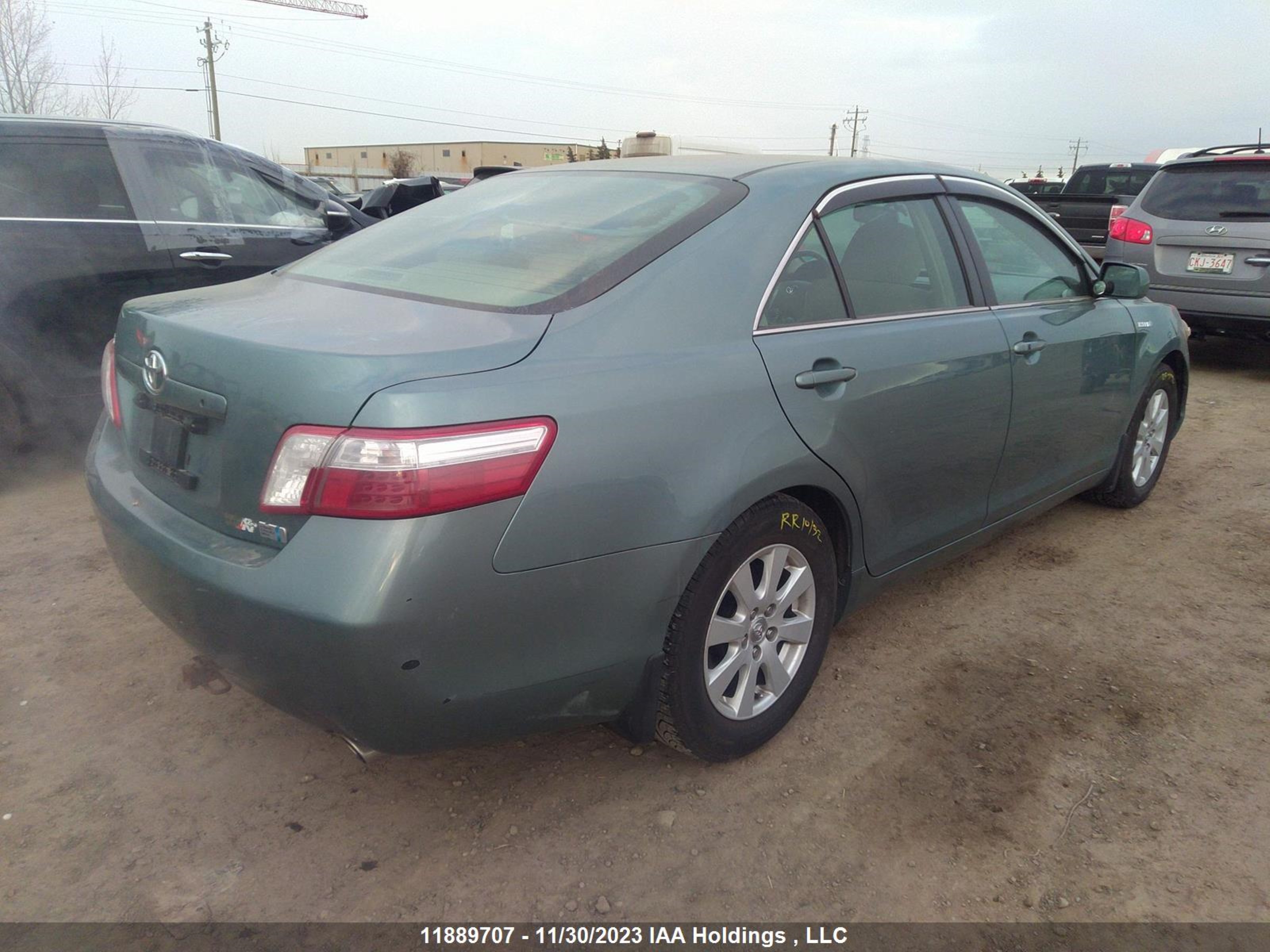 Photo 3 VIN: 4T1BB46K99U070441 - TOYOTA CAMRY 