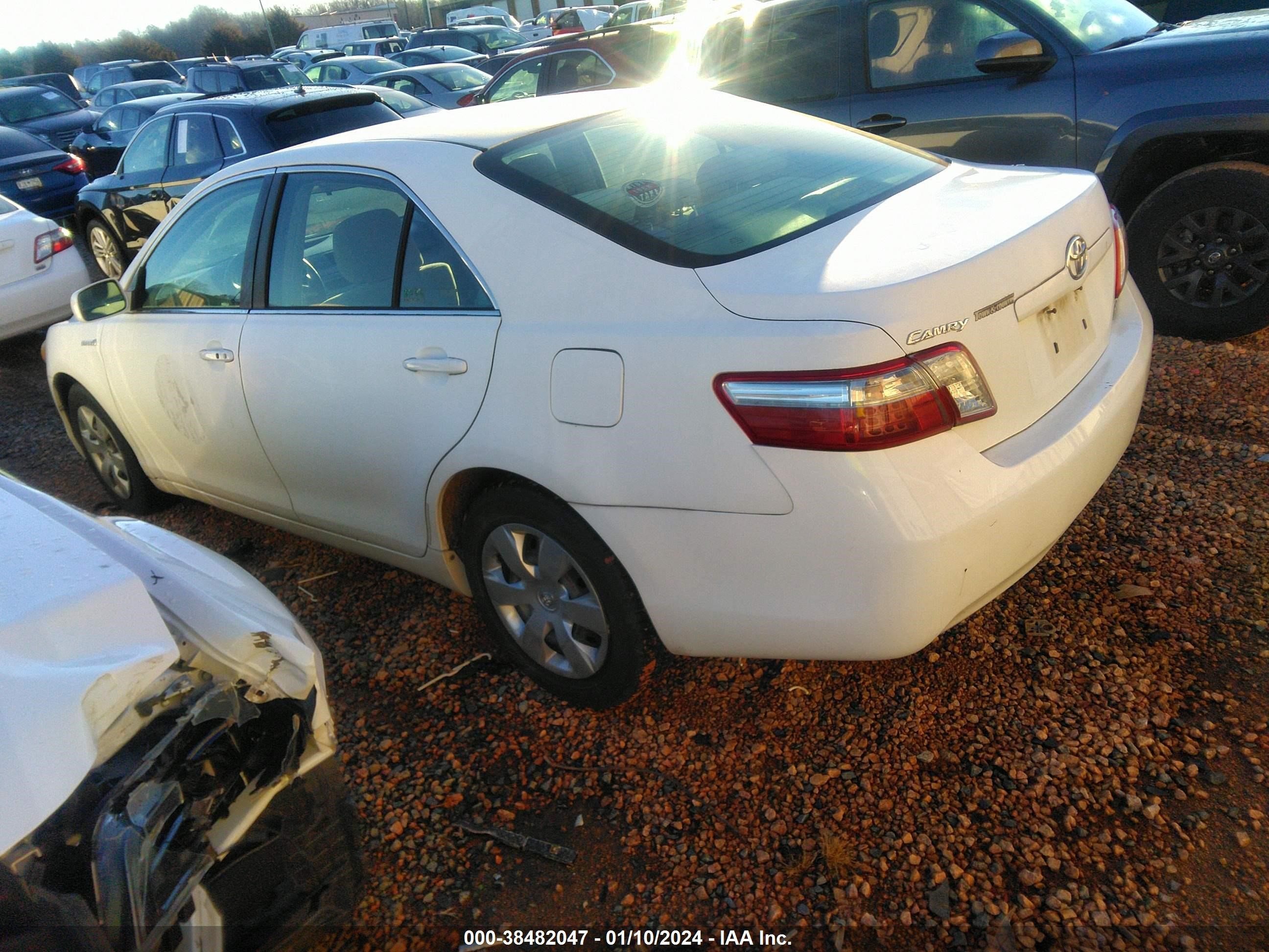 Photo 2 VIN: 4T1BB46K99U097414 - TOYOTA CAMRY 