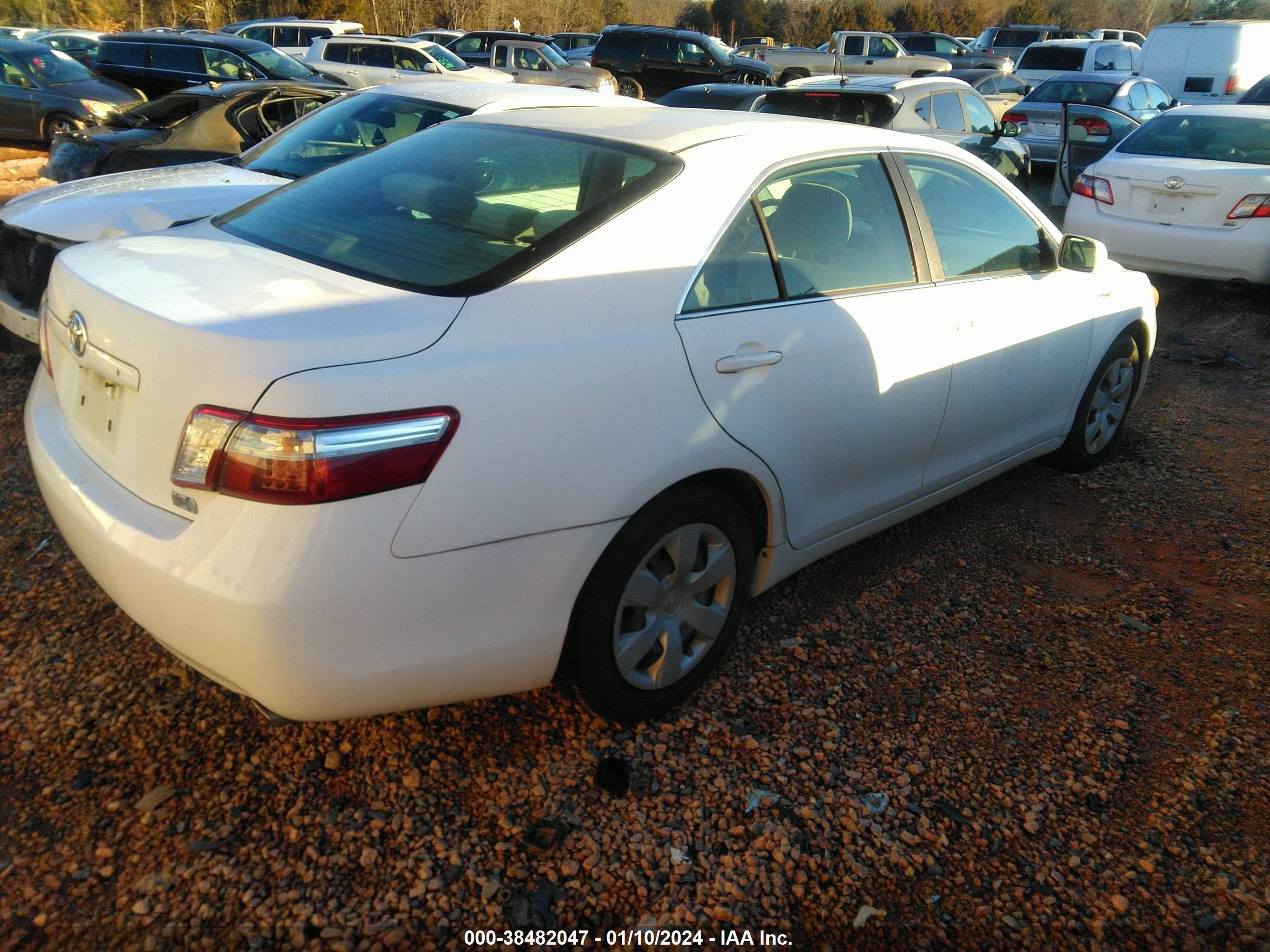 Photo 3 VIN: 4T1BB46K99U097414 - TOYOTA CAMRY 