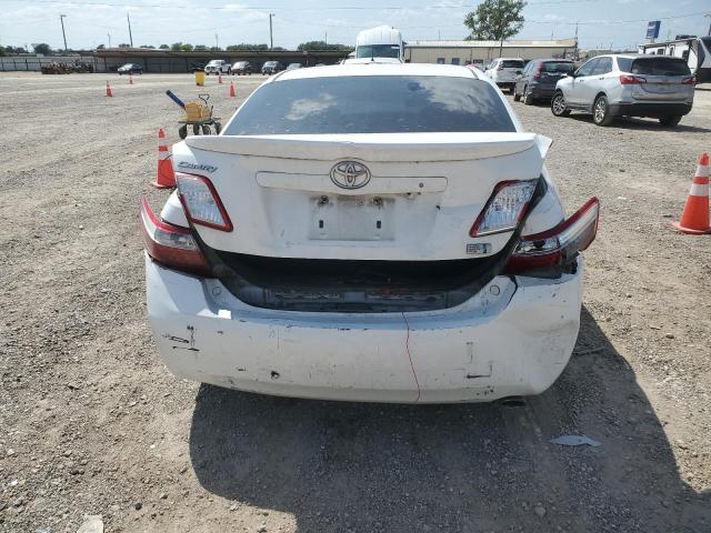 Photo 5 VIN: 4T1BB46KX9U064017 - TOYOTA CAMRY HYBR 