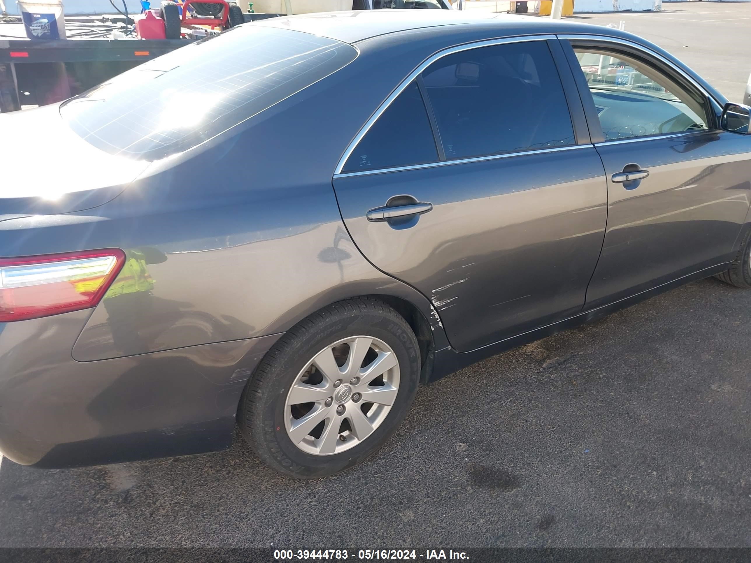 Photo 11 VIN: 4T1BB46KX9U085109 - TOYOTA CAMRY 