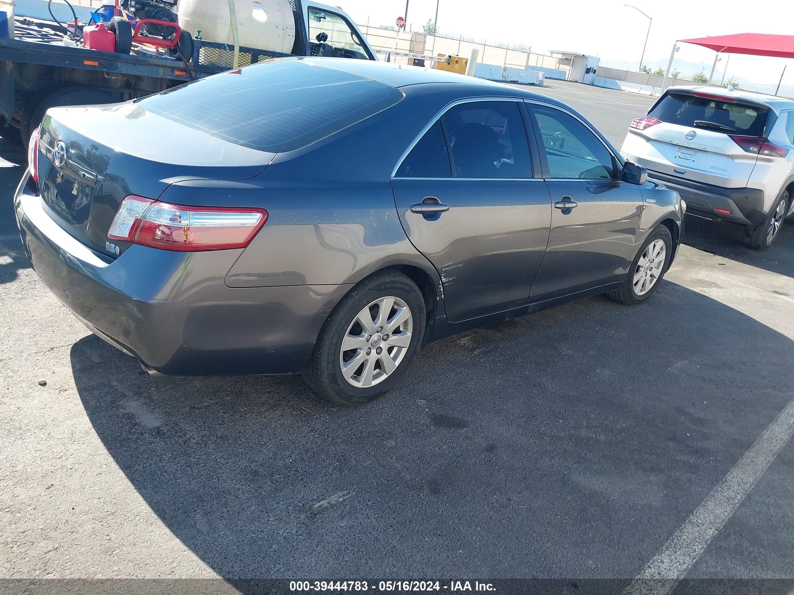 Photo 3 VIN: 4T1BB46KX9U085109 - TOYOTA CAMRY 