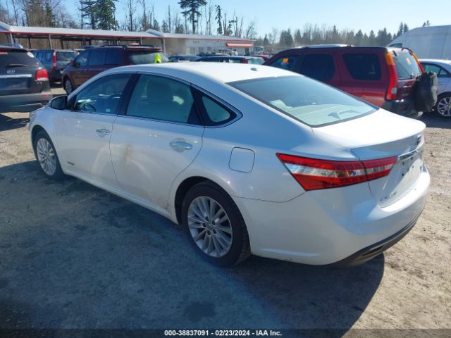 Photo 2 VIN: 4T1BD1EB0FU047779 - TOYOTA AVALON HYBRID 