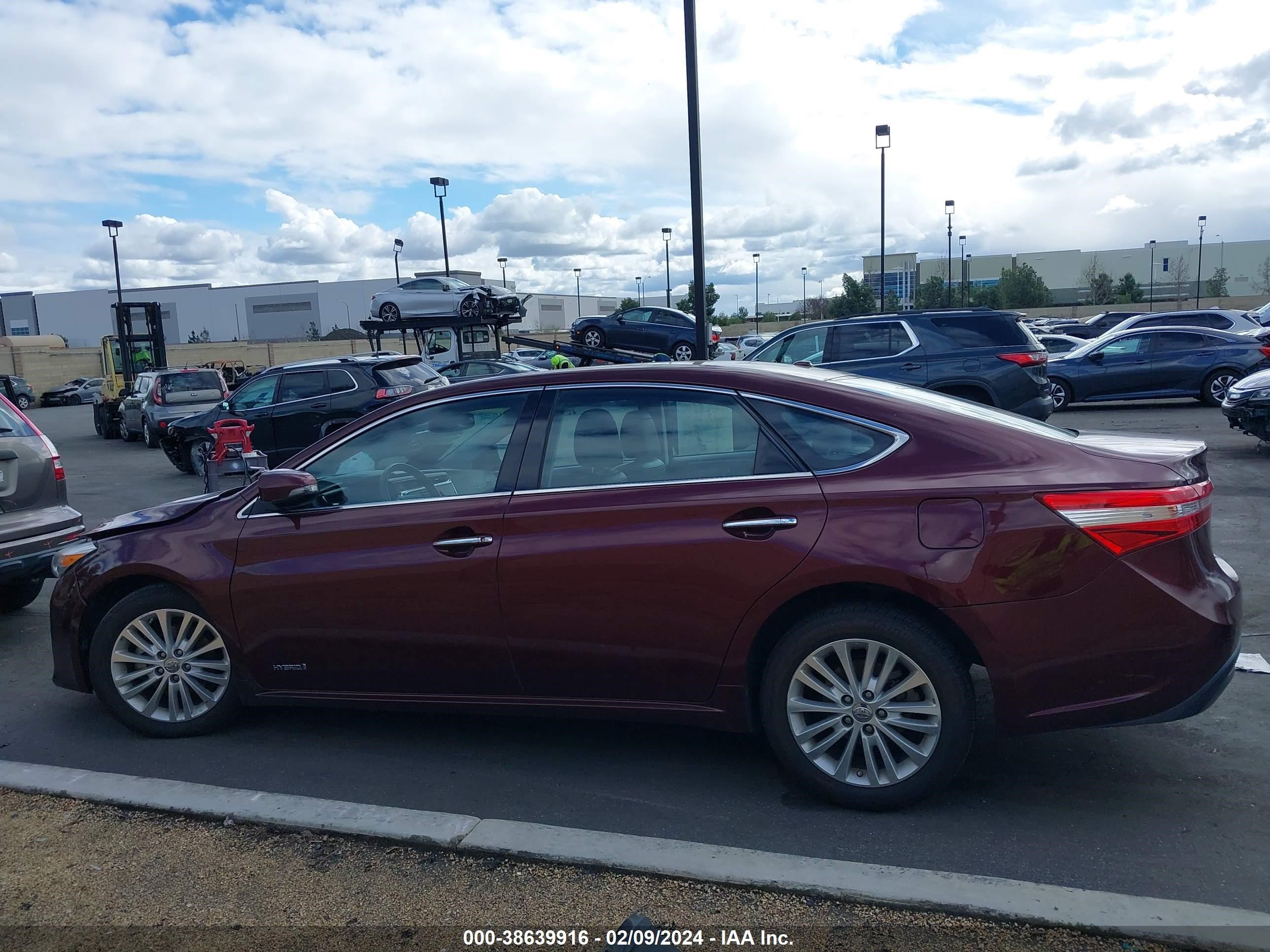 Photo 14 VIN: 4T1BD1EB1DU016893 - TOYOTA AVALON 