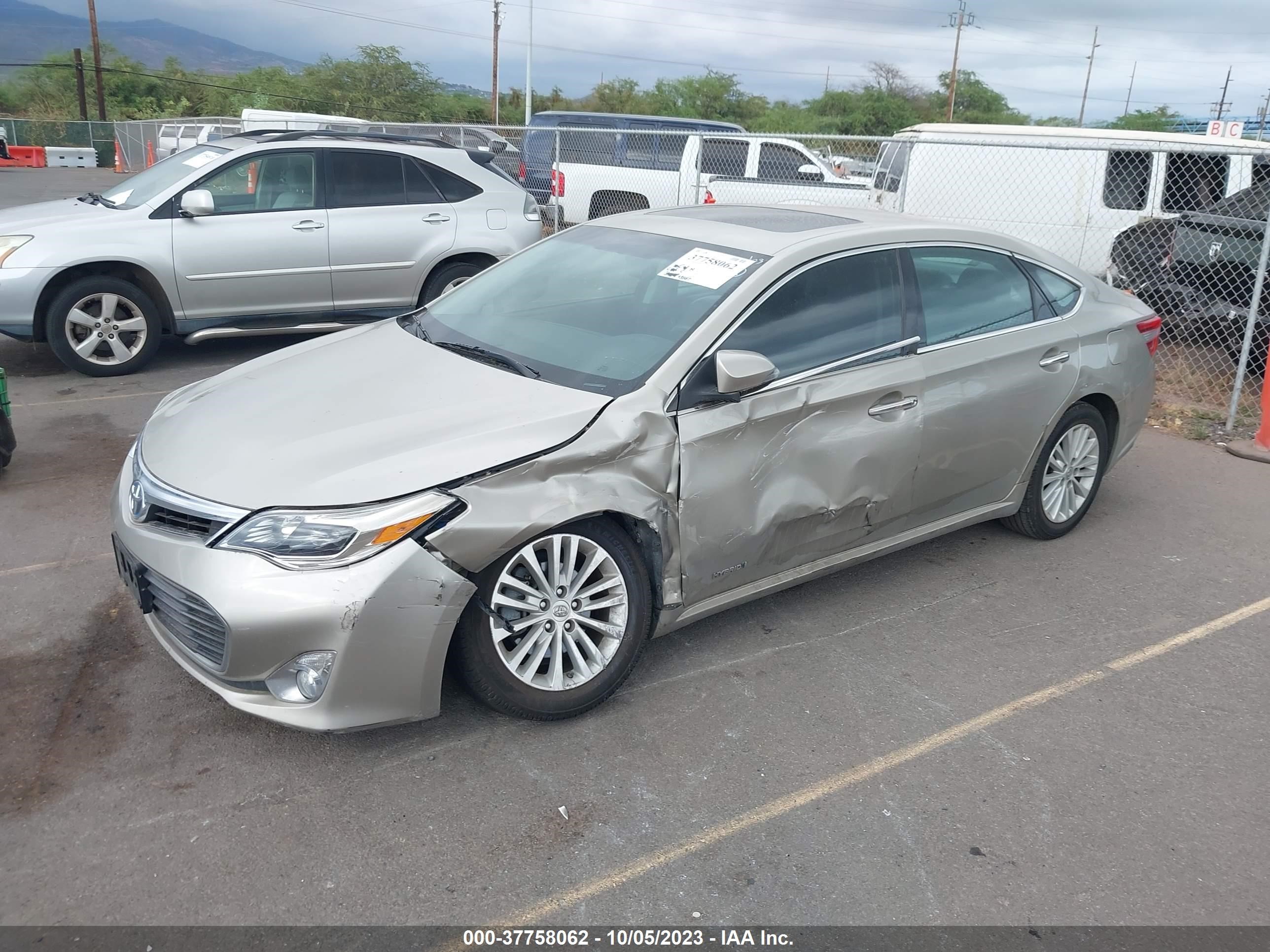 Photo 1 VIN: 4T1BD1EB1EU020671 - TOYOTA AVALON 