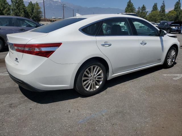 Photo 2 VIN: 4T1BD1EB1FU047418 - TOYOTA AVALON HYB 