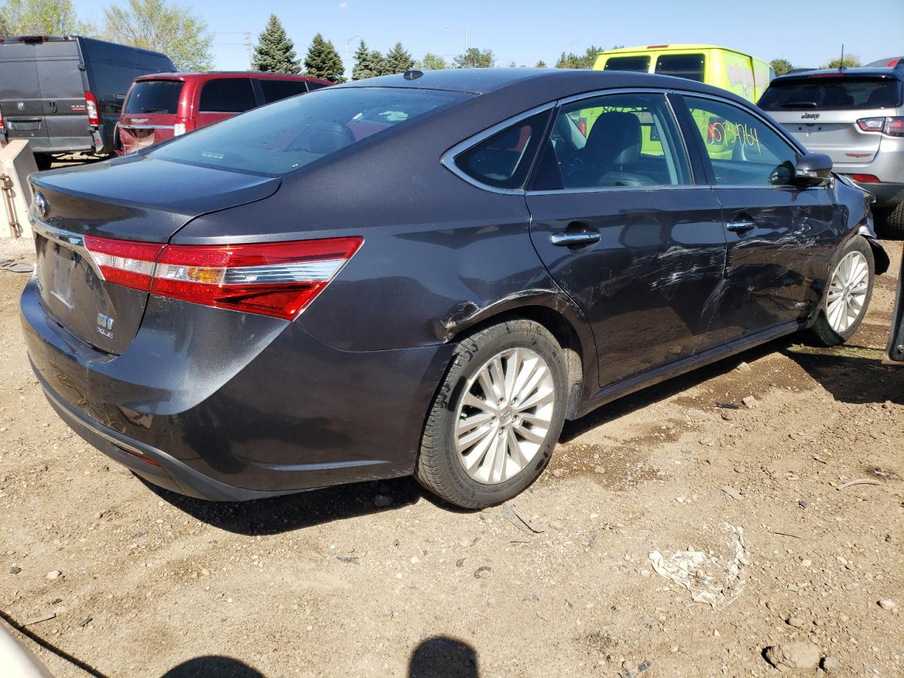 Photo 2 VIN: 4T1BD1EB2EU019450 - TOYOTA AVALON 