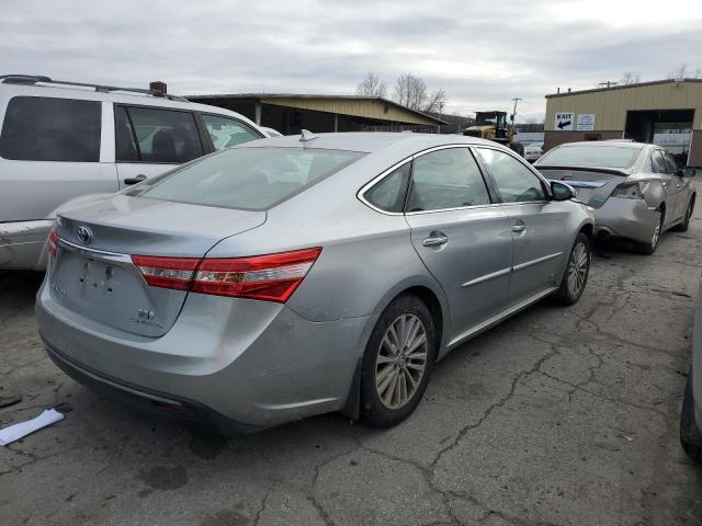 Photo 2 VIN: 4T1BD1EB3FU043757 - TOYOTA AVALON HYB 