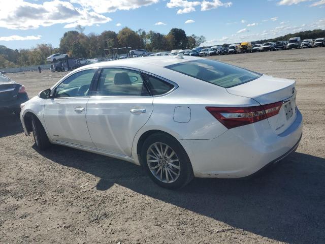 Photo 1 VIN: 4T1BD1EB4JU060530 - TOYOTA AVALON HYB 