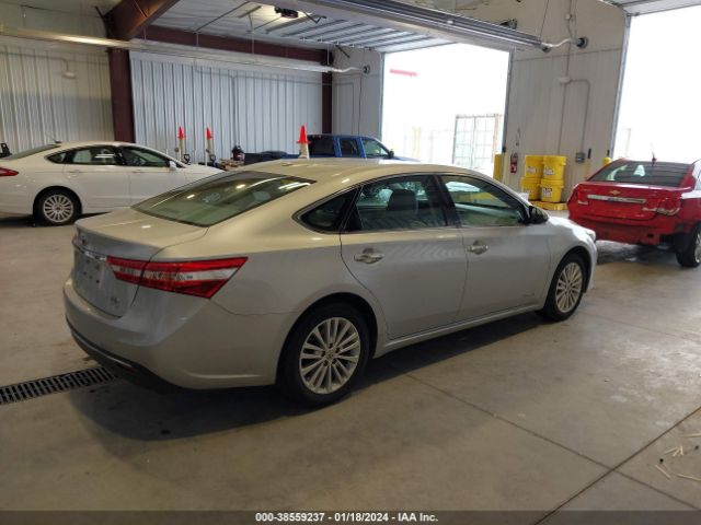 Photo 3 VIN: 4T1BD1EB5EU029096 - TOYOTA AVALON HYBRID 