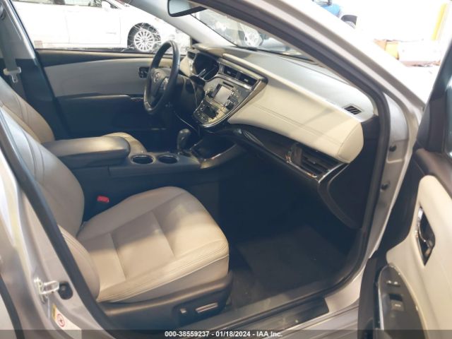 Photo 4 VIN: 4T1BD1EB5EU029096 - TOYOTA AVALON HYBRID 