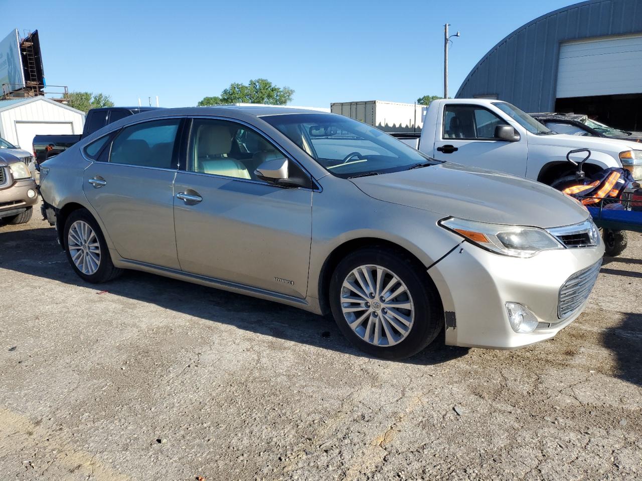 Photo 3 VIN: 4T1BD1EB5EU034301 - TOYOTA AVALON 