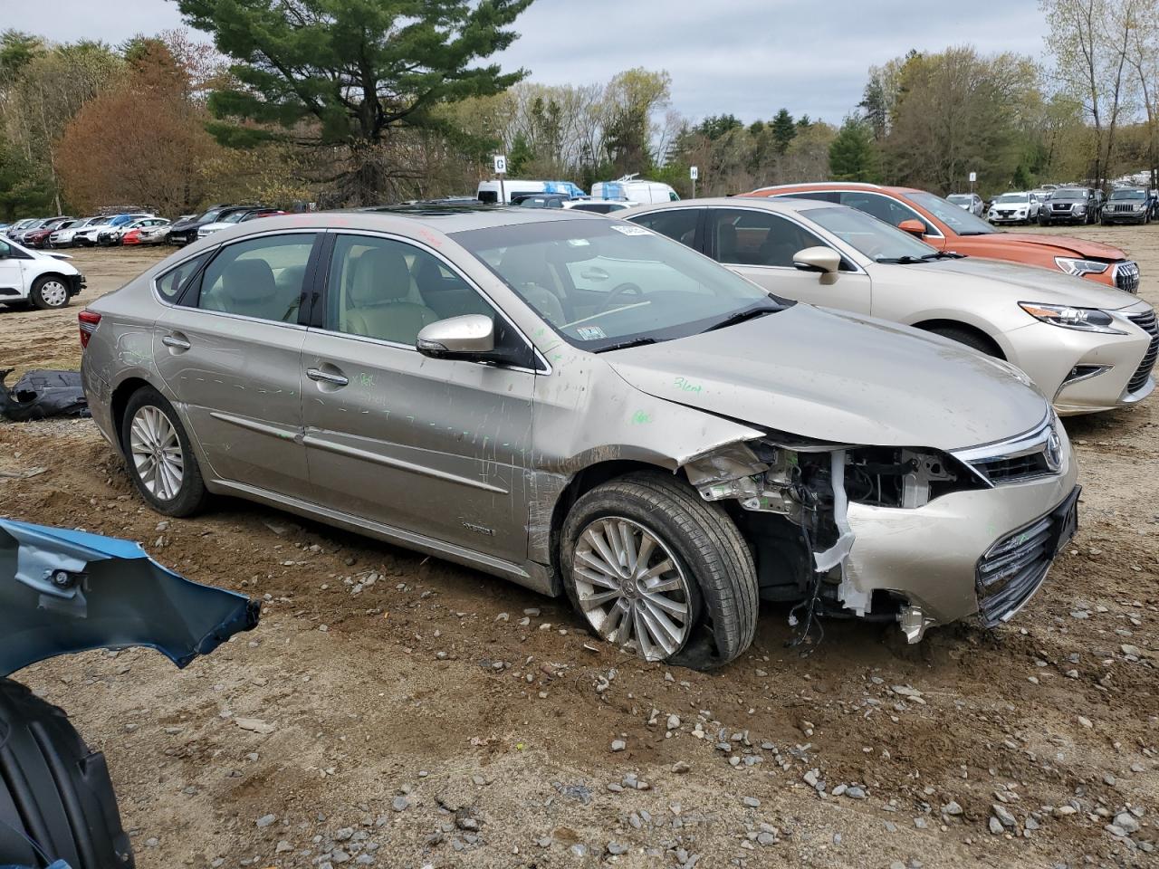 Photo 3 VIN: 4T1BD1EB5EU035092 - TOYOTA AVALON 