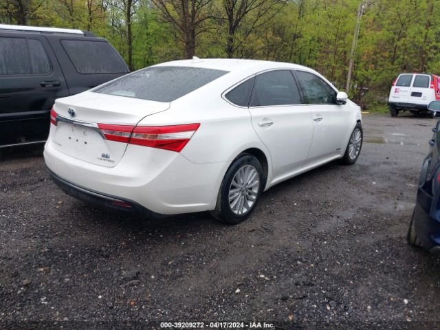 Photo 3 VIN: 4T1BD1EB7EU031092 - TOYOTA AVALON HYBRID 