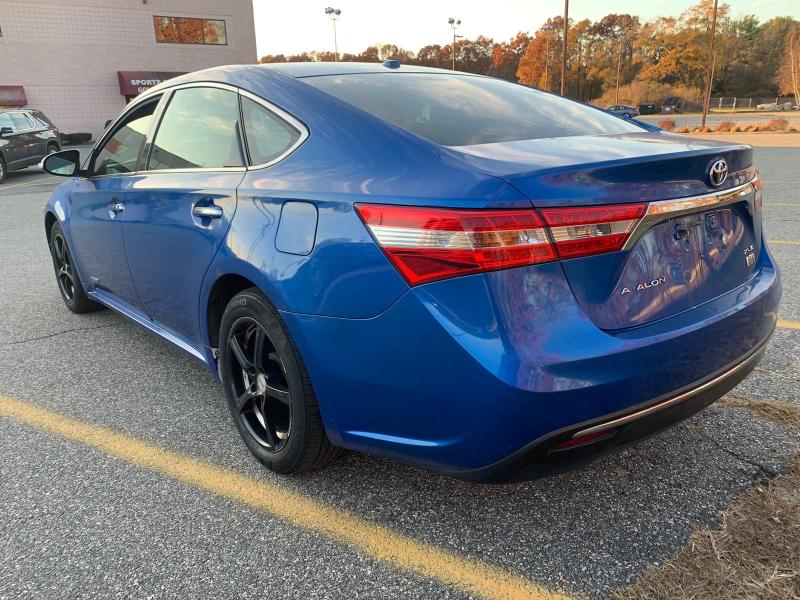 Photo 2 VIN: 4T1BD1EB7FU037038 - TOYOTA AVALON HYB 