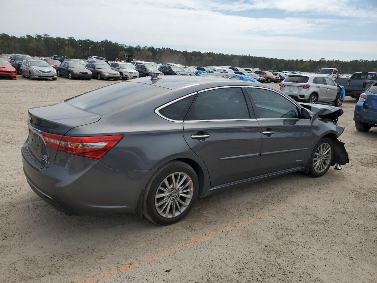 Photo 2 VIN: 4T1BD1EB7JU059677 - TOYOTA AVALON 