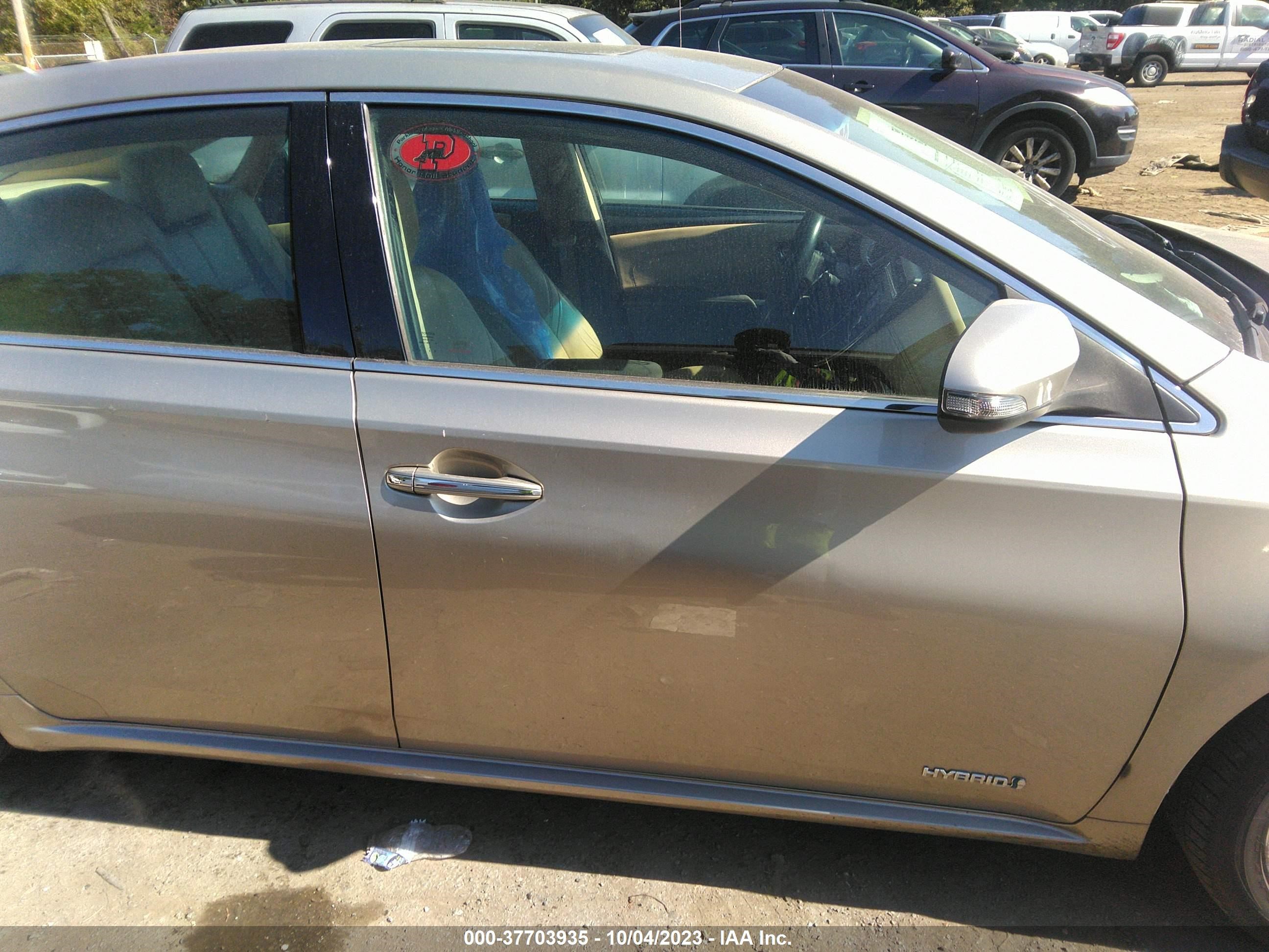 Photo 12 VIN: 4T1BD1EB8DU008242 - TOYOTA AVALON 