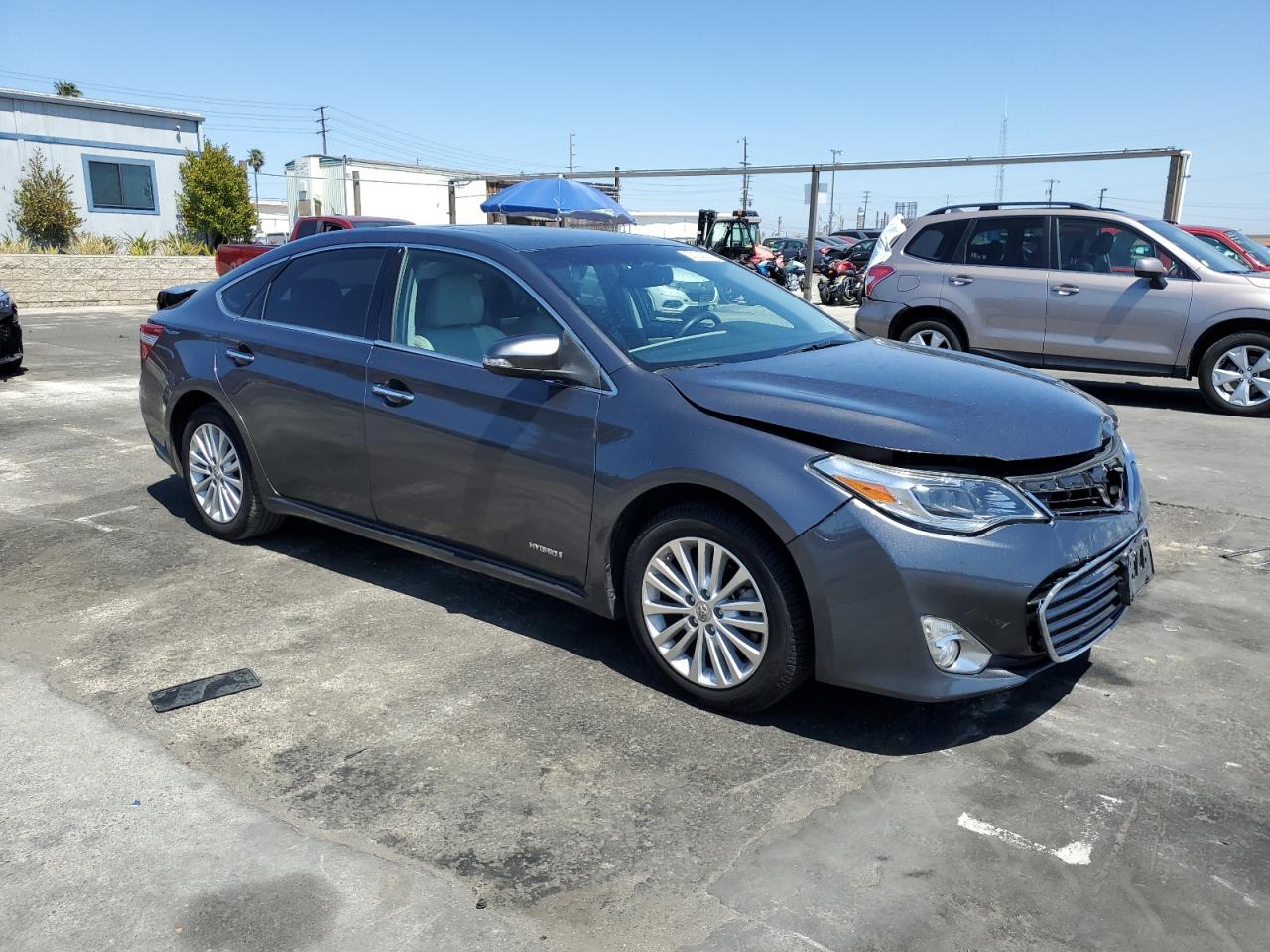 Photo 3 VIN: 4T1BD1EB8EU033255 - TOYOTA AVALON 