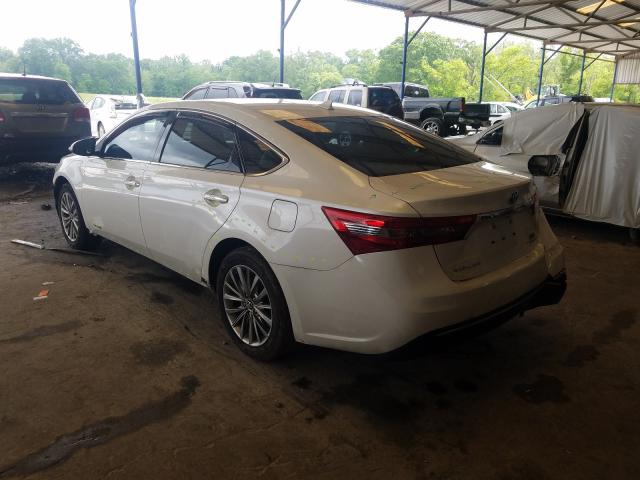 Photo 2 VIN: 4T1BD1EB8GU051533 - TOYOTA AVALON HYB 