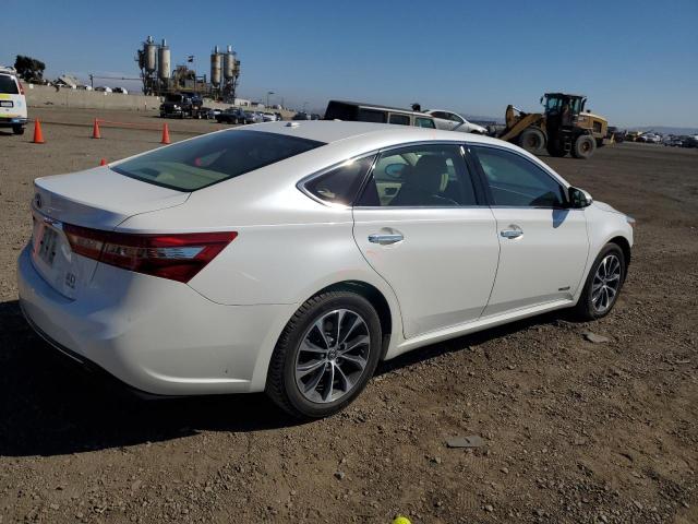 Photo 2 VIN: 4T1BD1EB8GU055517 - TOYOTA AVALON HYB 