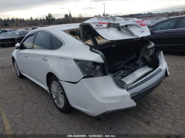 Photo 2 VIN: 4T1BD1EBXDU006637 - TOYOTA AVALON HYBRID 