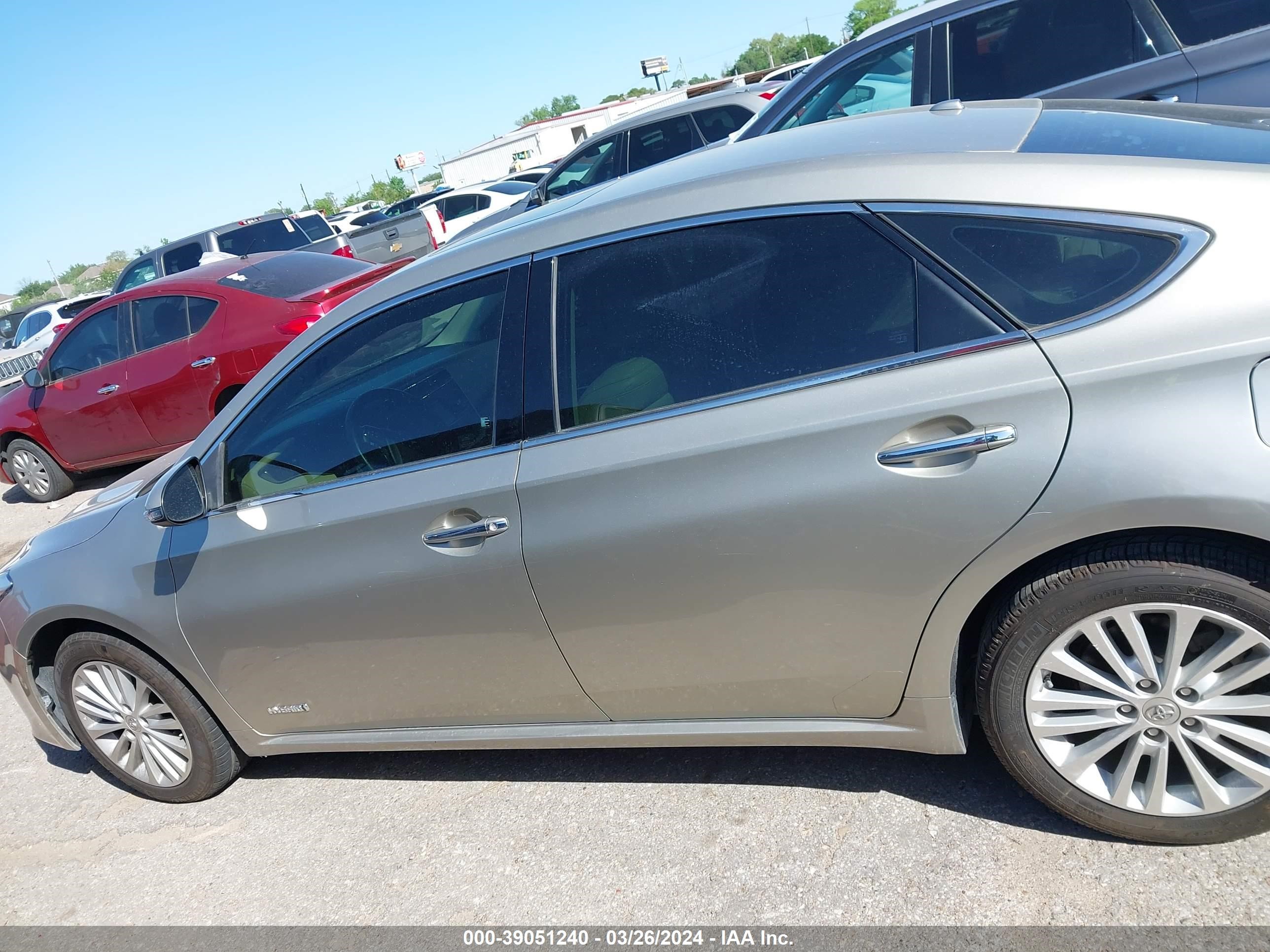 Photo 13 VIN: 4T1BD1EBXFU040015 - TOYOTA AVALON 