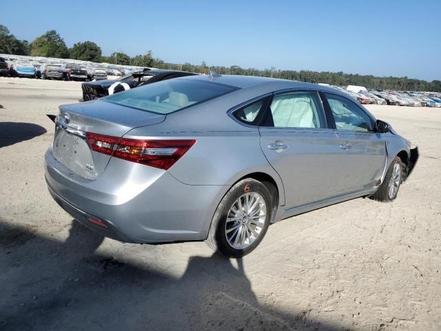 Photo 2 VIN: 4T1BD1EBXJU060015 - TOYOTA AVALON HYB 