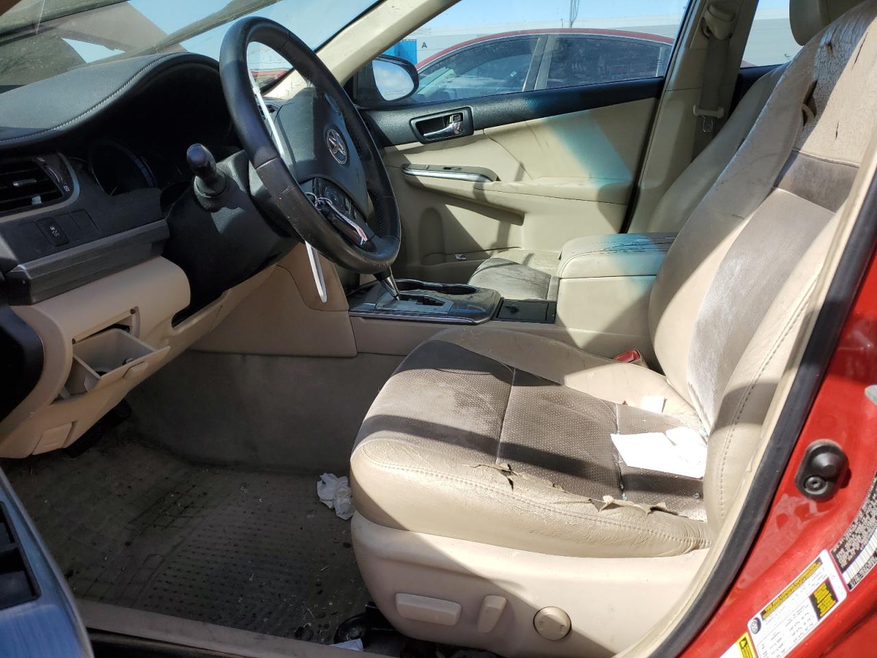 Photo 6 VIN: 4T1BD1FK0CU011424 - TOYOTA CAMRY 