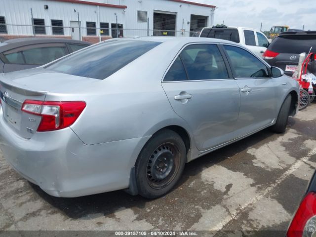 Photo 3 VIN: 4T1BD1FK0CU036047 - TOYOTA CAMRY 