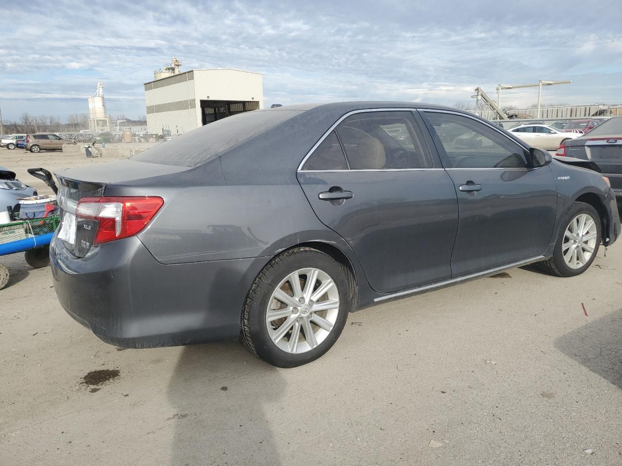 Photo 2 VIN: 4T1BD1FK0CU036601 - TOYOTA CAMRY 