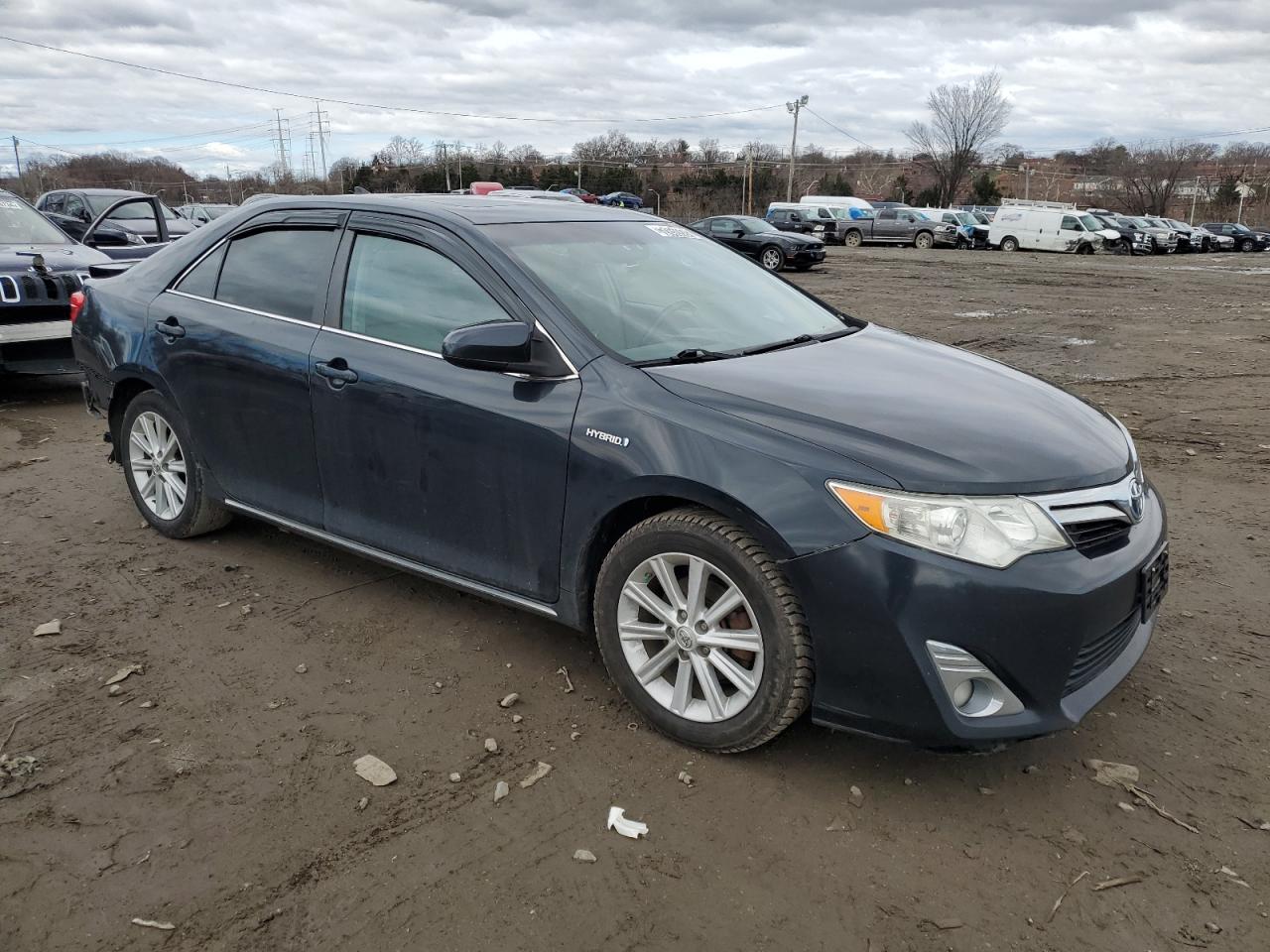 Photo 3 VIN: 4T1BD1FK0CU040079 - TOYOTA CAMRY 