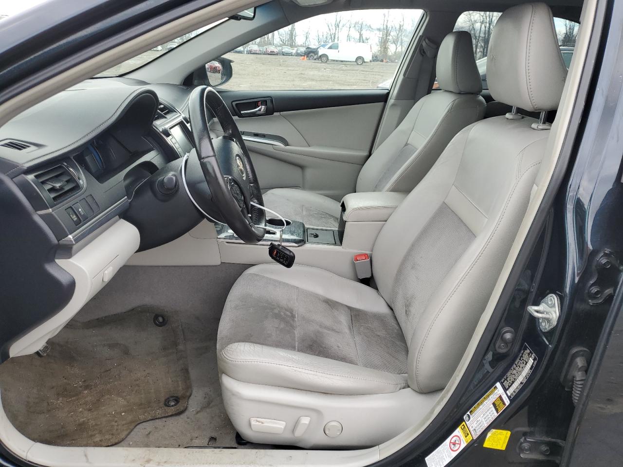 Photo 6 VIN: 4T1BD1FK0CU040079 - TOYOTA CAMRY 