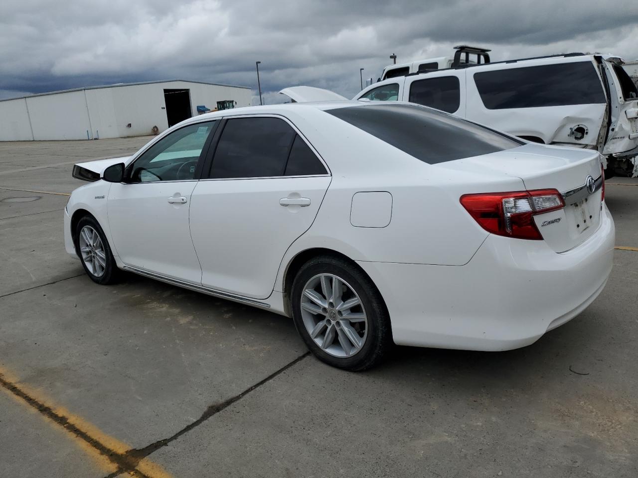 Photo 1 VIN: 4T1BD1FK0EU114653 - TOYOTA CAMRY 