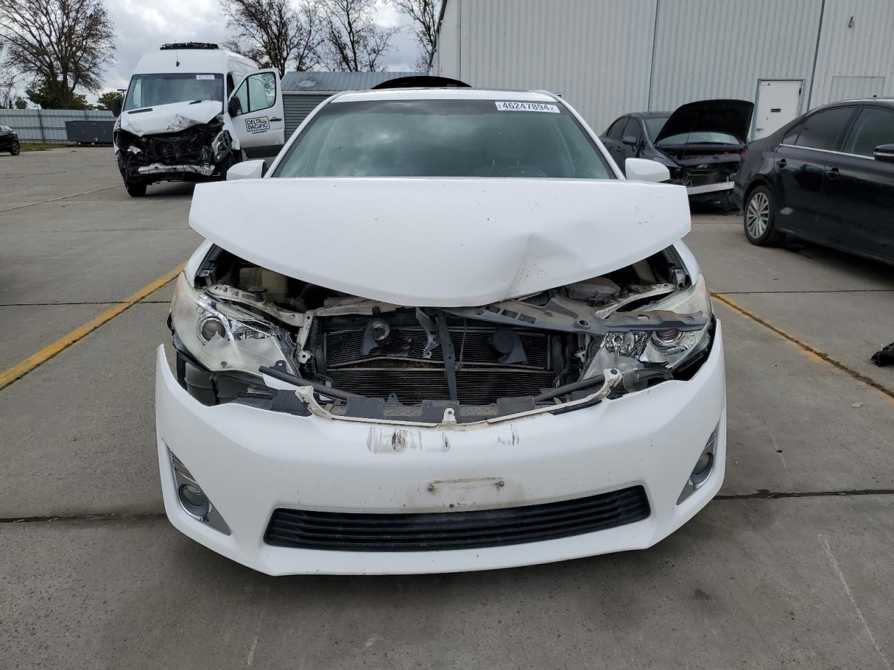 Photo 4 VIN: 4T1BD1FK0EU114653 - TOYOTA CAMRY 