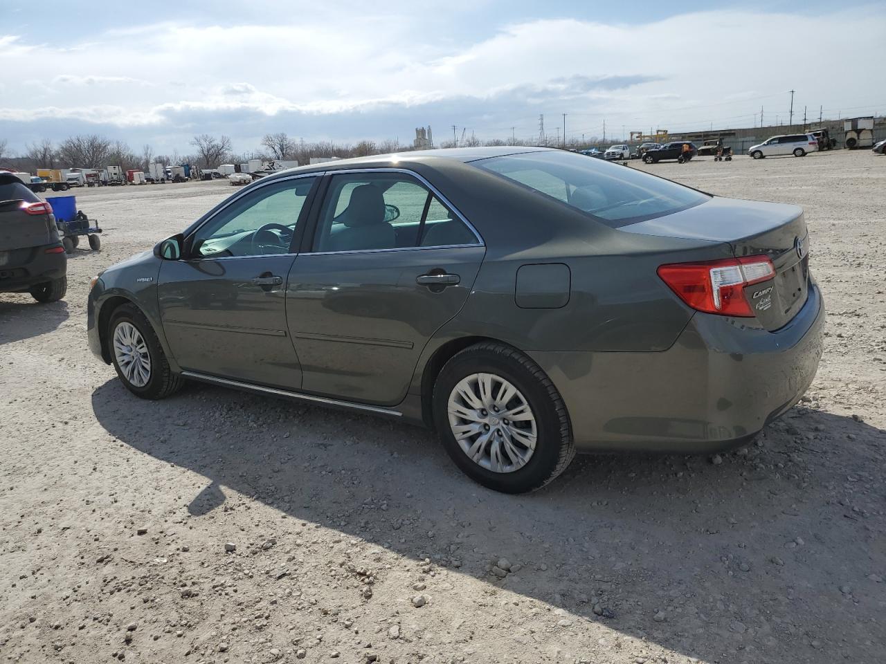 Photo 1 VIN: 4T1BD1FK1CU038227 - TOYOTA CAMRY 