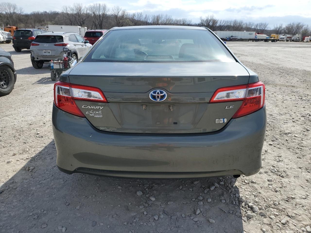 Photo 5 VIN: 4T1BD1FK1CU038227 - TOYOTA CAMRY 