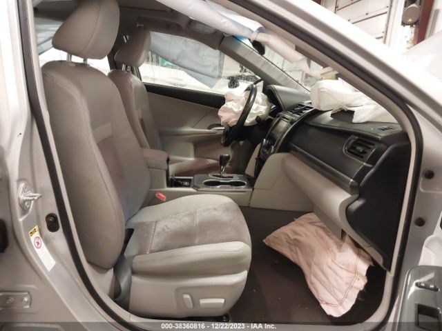 Photo 4 VIN: 4T1BD1FK1CU041841 - TOYOTA CAMRY 