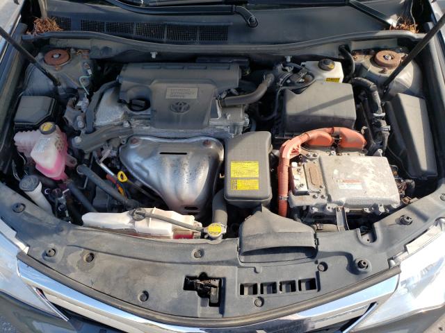 Photo 6 VIN: 4T1BD1FK1CU048983 - TOYOTA CAMRY HYBR 