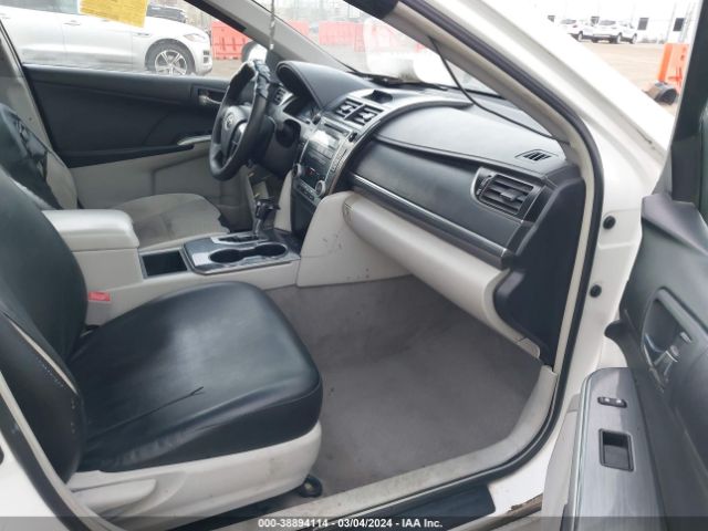 Photo 4 VIN: 4T1BD1FK1CU052760 - TOYOTA CAMRY HYBRID 