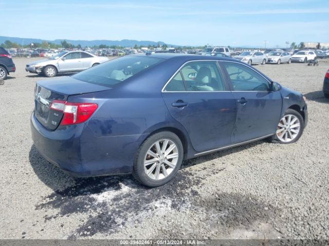 Photo 3 VIN: 4T1BD1FK1EU111776 - TOYOTA CAMRY HYBRID 